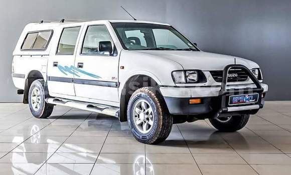 Buy Used Isuzu KB White Car in Beitbridge in Matabeleland South Buy Used Isuzu KB White Car in Beitbridge in Matabeleland South