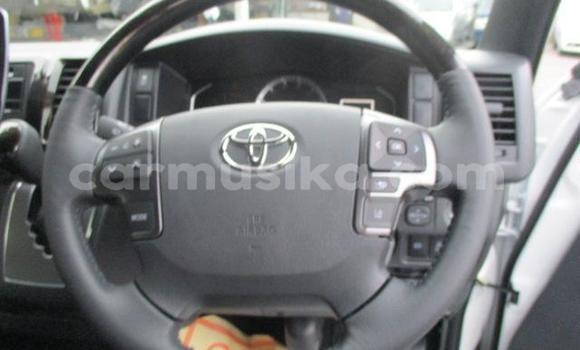 Tenga Tsaru Toyota Hiace Chena Mota in Beitbridge in Matabeleland South Tenga Tsaru Toyota Hiace Chena Mota in Beitbridge in Matabeleland South