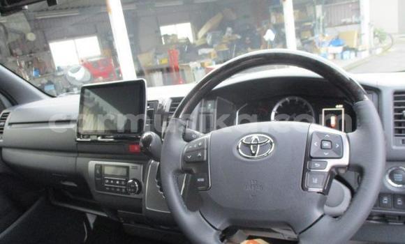 Tenga Tsaru Toyota Hiace Chena Mota in Beitbridge in Matabeleland South Tenga Tsaru Toyota Hiace Chena Mota in Beitbridge in Matabeleland South