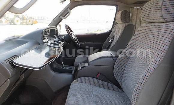 Acheter Occasion Voiture Toyota Hiace Autre à Beitbridge, Matabeleland South Acheter Occasion Voiture Toyota Hiace Autre à Beitbridge, Matabeleland South