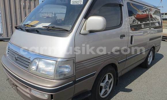 Acheter Occasion Voiture Toyota Hiace Autre à Beitbridge, Matabeleland South Acheter Occasion Voiture Toyota Hiace Autre à Beitbridge, Matabeleland South