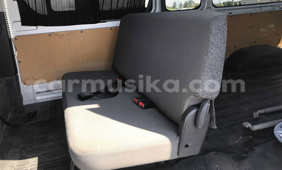 Buy Used Toyota Hiace Other Car in Beitbridge in Matabeleland South Buy Used Toyota Hiace Other Car in Beitbridge in Matabeleland South