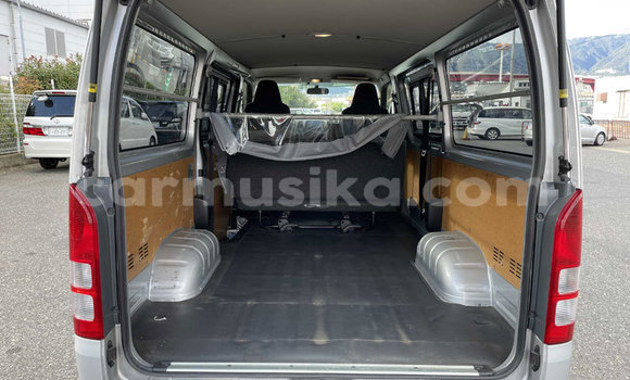 Buy Used Toyota Hiace Other Car in Beitbridge in Matabeleland South Buy Used Toyota Hiace Other Car in Beitbridge in Matabeleland South