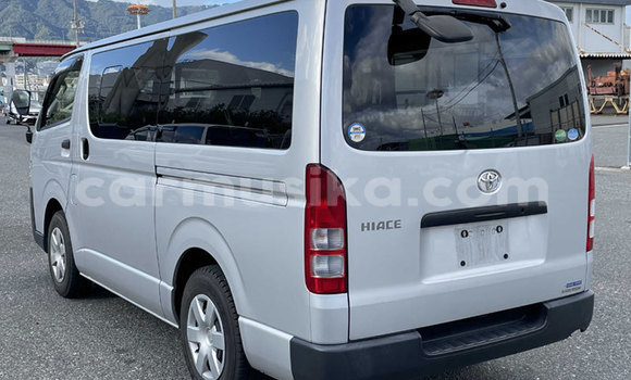 Buy Used Toyota Hiace Other Car in Beitbridge in Matabeleland South Buy Used Toyota Hiace Other Car in Beitbridge in Matabeleland South