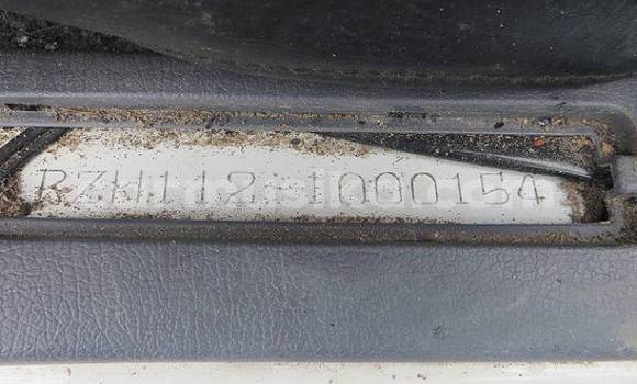 Buy Used Toyota Hiace White Car in Beitbridge in Matabeleland South Buy Used Toyota Hiace White Car in Beitbridge in Matabeleland South