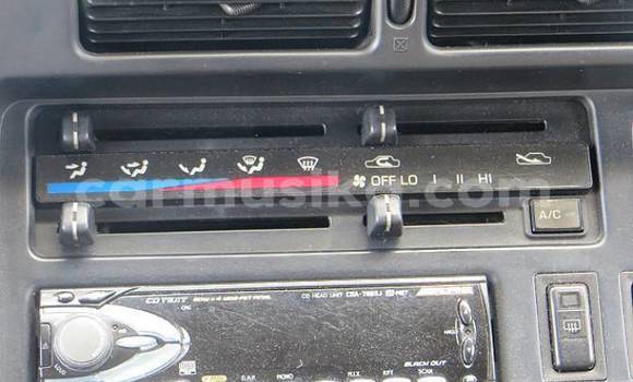 Buy Used Toyota Hiace Other Car in Beitbridge in Matabeleland South Buy Used Toyota Hiace Other Car in Beitbridge in Matabeleland South