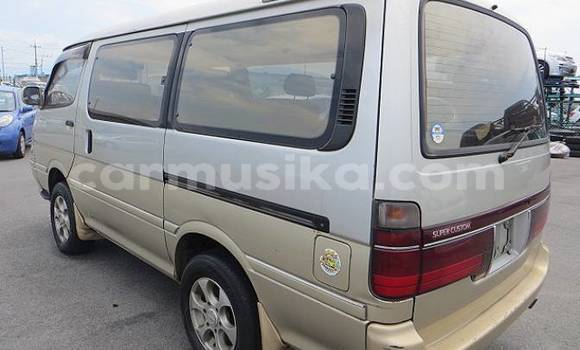 Buy Used Toyota Hiace Other Car in Beitbridge in Matabeleland South Buy Used Toyota Hiace Other Car in Beitbridge in Matabeleland South
