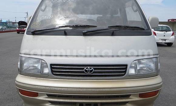 Buy Used Toyota Hiace Other Car in Beitbridge in Matabeleland South Buy Used Toyota Hiace Other Car in Beitbridge in Matabeleland South