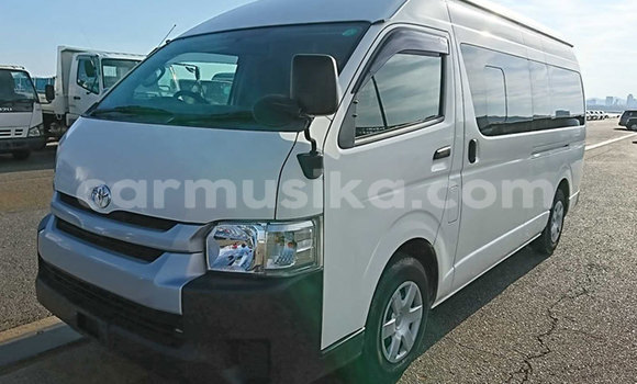 Buy Used Toyota Hiace Other Car in Beitbridge in Matabeleland South Buy Used Toyota Hiace Other Car in Beitbridge in Matabeleland South
