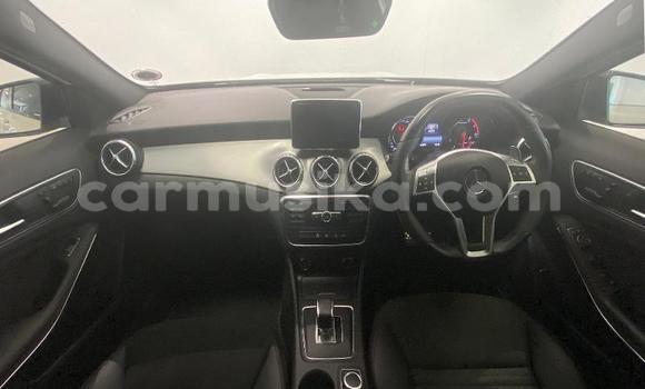 Acheter Occasion Voiture Mercedes‒Benz GLA-klasse AMG Blanc à Beitbridge, Matabeleland South Acheter Occasion Voiture Mercedes‒Benz GLA-klasse AMG Blanc à Beitbridge, Matabeleland South