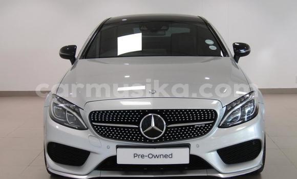 Tenga Tsaru Mercedes‒Benz C-klasse AMG Sirivha Mota in Beitbridge in Matabeleland South Tenga Tsaru Mercedes‒Benz C-klasse AMG Sirivha Mota in Beitbridge in Matabeleland South