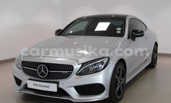 Tenga Tsaru Mercedes‒Benz C-klasse AMG Sirivha Mota in Beitbridge in Matabeleland South Tenga Tsaru Mercedes‒Benz C-klasse AMG Sirivha Mota in Beitbridge in Matabeleland South
