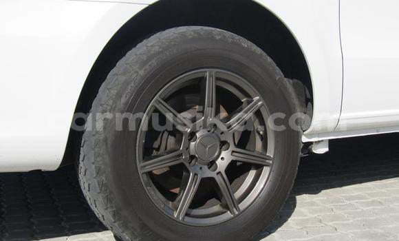 Acheter Occasion Voiture Mercedes‒Benz Vito Blanc à Beitbridge, Matabeleland South Acheter Occasion Voiture Mercedes‒Benz Vito Blanc à Beitbridge, Matabeleland South