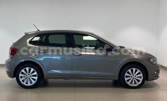 Acheter Occasion Voiture Volkswagen Polo Blanc à Gweru, Midlands Acheter Occasion Voiture Volkswagen Polo Blanc à Gweru, Midlands