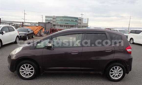 Nunua Ilio tumika Honda Fit Brown Gari ndani ya Beitbridge nchini Matabeleland Kusini Nunua Ilio tumika Honda Fit Brown Gari ndani ya Beitbridge nchini Matabeleland Kusini