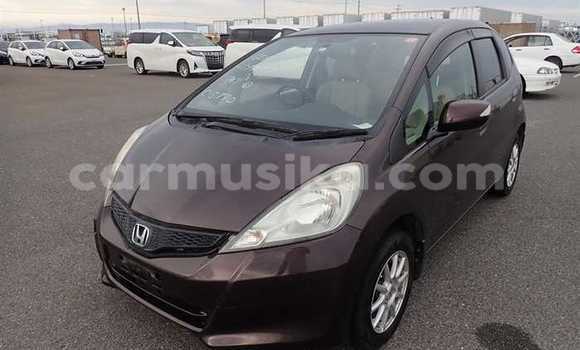 Nunua Ilio tumika Honda Fit Brown Gari ndani ya Beitbridge nchini Matabeleland Kusini Nunua Ilio tumika Honda Fit Brown Gari ndani ya Beitbridge nchini Matabeleland Kusini