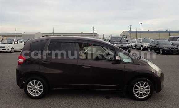 Nunua Ilio tumika Honda Fit Brown Gari ndani ya Beitbridge nchini Matabeleland Kusini Nunua Ilio tumika Honda Fit Brown Gari ndani ya Beitbridge nchini Matabeleland Kusini