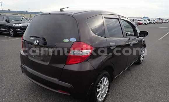 Nunua Ilio tumika Honda Fit Brown Gari ndani ya Beitbridge nchini Matabeleland Kusini Nunua Ilio tumika Honda Fit Brown Gari ndani ya Beitbridge nchini Matabeleland Kusini