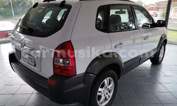 Acheter Occasion Voiture Hyundai Tucson Blanc à Bulawayo, Bulawayo Acheter Occasion Voiture Hyundai Tucson Blanc à Bulawayo, Bulawayo