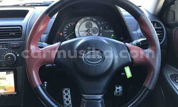 Acheter Occasion Voiture Toyota Altezza Noir à Beitbridge, Matabeleland South Acheter Occasion Voiture Toyota Altezza Noir à Beitbridge, Matabeleland South