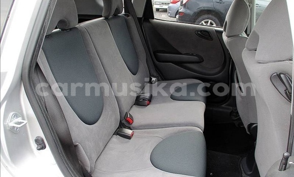 Buy Used Honda Fit Silver Car in Beitbridge in Matabeleland South Buy Used Honda Fit Silver Car in Beitbridge in Matabeleland South