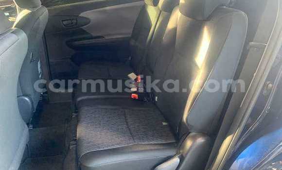 Acheter Occasion Voiture Toyota Wish Noir à Beitbridge, Matabeleland South Acheter Occasion Voiture Toyota Wish Noir à Beitbridge, Matabeleland South