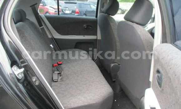 Acheter Occasion Voiture Toyota Vitz Noir à Beitbridge, Matabeleland South Acheter Occasion Voiture Toyota Vitz Noir à Beitbridge, Matabeleland South