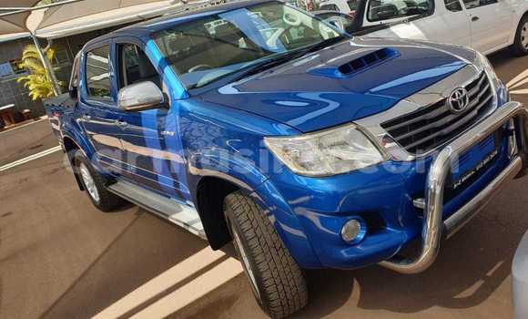 Nunua Ilio tumika Toyota Hilux Bluu Gari ndani ya Beitbridge nchini Matabeleland Kusini