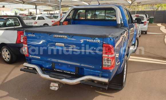 Tenga Tsaru Toyota Hilux Bhuruu Mota in Beitbridge in Matabeleland South Tenga Tsaru Toyota Hilux Bhuruu Mota in Beitbridge in Matabeleland South