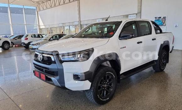 Acheter Occasion Voiture Toyota Hilux Blanc à Beitbridge, Matabeleland South Acheter Occasion Voiture Toyota Hilux Blanc à Beitbridge, Matabeleland South