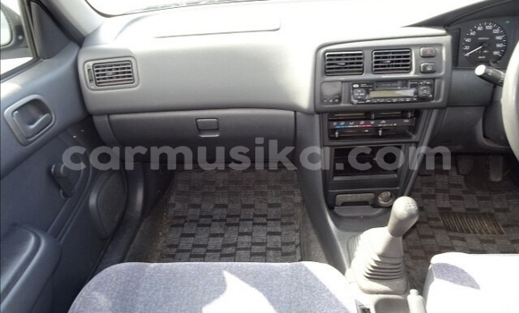 Nunua Ilio tumika Toyota Corolla Fedha Gari ndani ya Beitbridge nchini Matabeleland Kusini Nunua Ilio tumika Toyota Corolla Fedha Gari ndani ya Beitbridge nchini Matabeleland Kusini