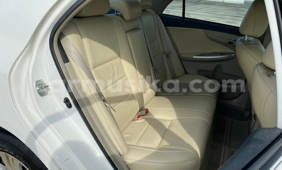 Nunua Ilio tumika Toyota Corolla Altis Nyeupe Gari ndani ya Beitbridge nchini Matabeleland Kusini Nunua Ilio tumika Toyota Corolla Altis Nyeupe Gari ndani ya Beitbridge nchini Matabeleland Kusini