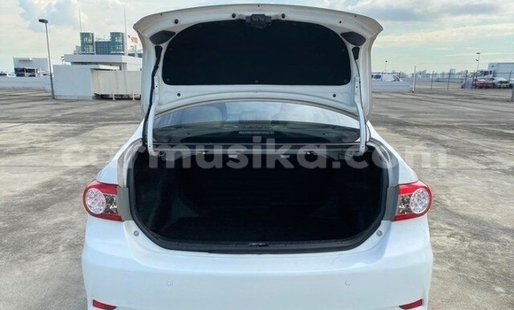 Nunua Ilio tumika Toyota Corolla Altis Nyeupe Gari ndani ya Beitbridge nchini Matabeleland Kusini Nunua Ilio tumika Toyota Corolla Altis Nyeupe Gari ndani ya Beitbridge nchini Matabeleland Kusini