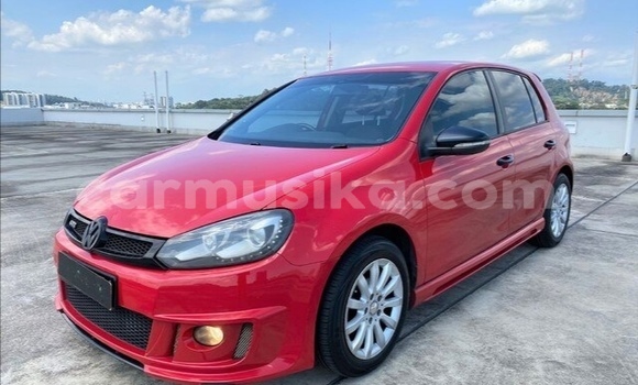 Nunua Ilio tumika Volkswagen Golf GTI Nyekundu Gari ndani ya Beitbridge nchini Matabeleland Kusini