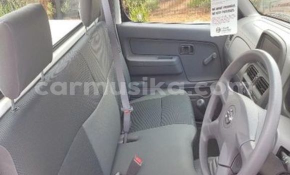 Buy Used Nissan NP 300 White Car in Beitbridge in Matabeleland South Buy Used Nissan NP 300 White Car in Beitbridge in Matabeleland South