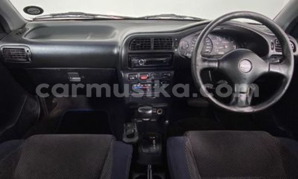 Nunua Ilio tumika Nissan Sentra Kijani Gari ndani ya Beitbridge nchini Matabeleland Kusini Nunua Ilio tumika Nissan Sentra Kijani Gari ndani ya Beitbridge nchini Matabeleland Kusini