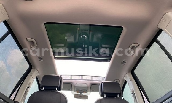 Acheter Occasion Voiture Volkswagen Touran Bleu à Beitbridge, Matabeleland South Acheter Occasion Voiture Volkswagen Touran Bleu à Beitbridge, Matabeleland South