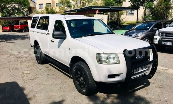 Acheter Occasion Voiture Ford Ranger Blanc à Bulawayo, Bulawayo Acheter Occasion Voiture Ford Ranger Blanc à Bulawayo, Bulawayo