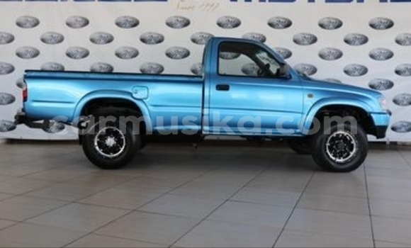 Acheter Occasion Voiture Toyota Hilux Bleu à Beitbridge, Matabeleland South Acheter Occasion Voiture Toyota Hilux Bleu à Beitbridge, Matabeleland South