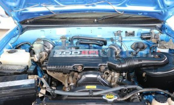 Acheter Occasion Voiture Toyota Hilux Bleu à Beitbridge, Matabeleland South Acheter Occasion Voiture Toyota Hilux Bleu à Beitbridge, Matabeleland South