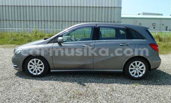 Acheter Occasion Voiture Mercedes‒Benz B-klasse Autre à Beitbridge, Matabeleland South Acheter Occasion Voiture Mercedes‒Benz B-klasse Autre à Beitbridge, Matabeleland South