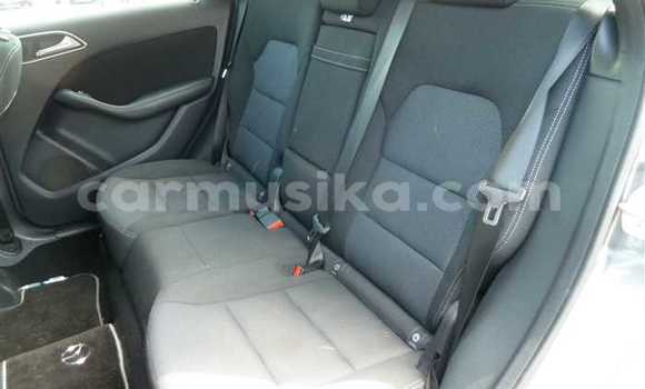 Acheter Occasion Voiture Mercedes‒Benz B-klasse Autre à Beitbridge, Matabeleland South Acheter Occasion Voiture Mercedes‒Benz B-klasse Autre à Beitbridge, Matabeleland South