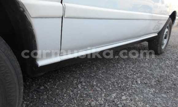 Nunua Ilio tumika Nissan Sunny Nyeupe Gari ndani ya Beitbridge nchini Matabeleland Kusini Nunua Ilio tumika Nissan Sunny Nyeupe Gari ndani ya Beitbridge nchini Matabeleland Kusini