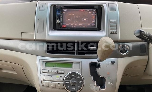 Buy Used Toyota Estima White Car in Beitbridge in Matabeleland South Buy Used Toyota Estima White Car in Beitbridge in Matabeleland South