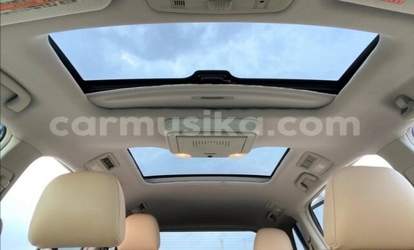 Buy Used Toyota Estima White Car in Beitbridge in Matabeleland South Buy Used Toyota Estima White Car in Beitbridge in Matabeleland South