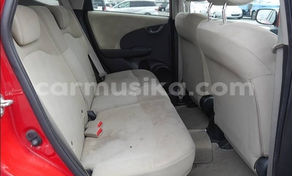 Acheter Occasion Voiture Honda Fit Rouge à Beitbridge, Matabeleland South Acheter Occasion Voiture Honda Fit Rouge à Beitbridge, Matabeleland South