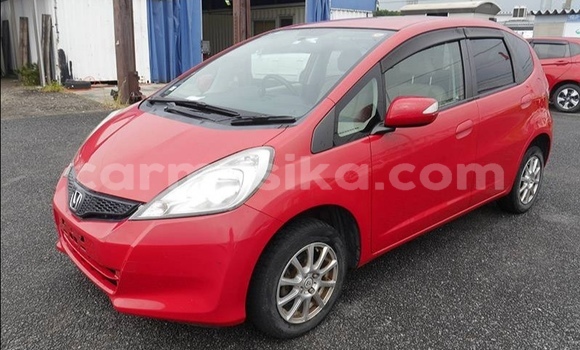 Acheter Occasion Voiture Honda Fit Rouge à Beitbridge, Matabeleland South Acheter Occasion Voiture Honda Fit Rouge à Beitbridge, Matabeleland South