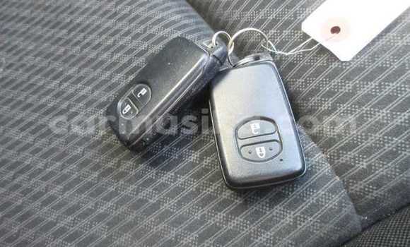 Nunua Ilio tumika Toyota Ractis Nyeusi Gari ndani ya Beitbridge nchini Matabeleland Kusini Nunua Ilio tumika Toyota Ractis Nyeusi Gari ndani ya Beitbridge nchini Matabeleland Kusini