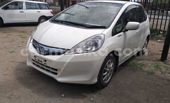 Buy Import Honda Fit White Car in Harare in Harare Buy Import Honda Fit White Car in Harare in Harare