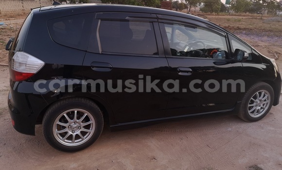 Buy Import Honda Fit Black Car in Harare in Harare Buy Import Honda Fit Black Car in Harare in Harare